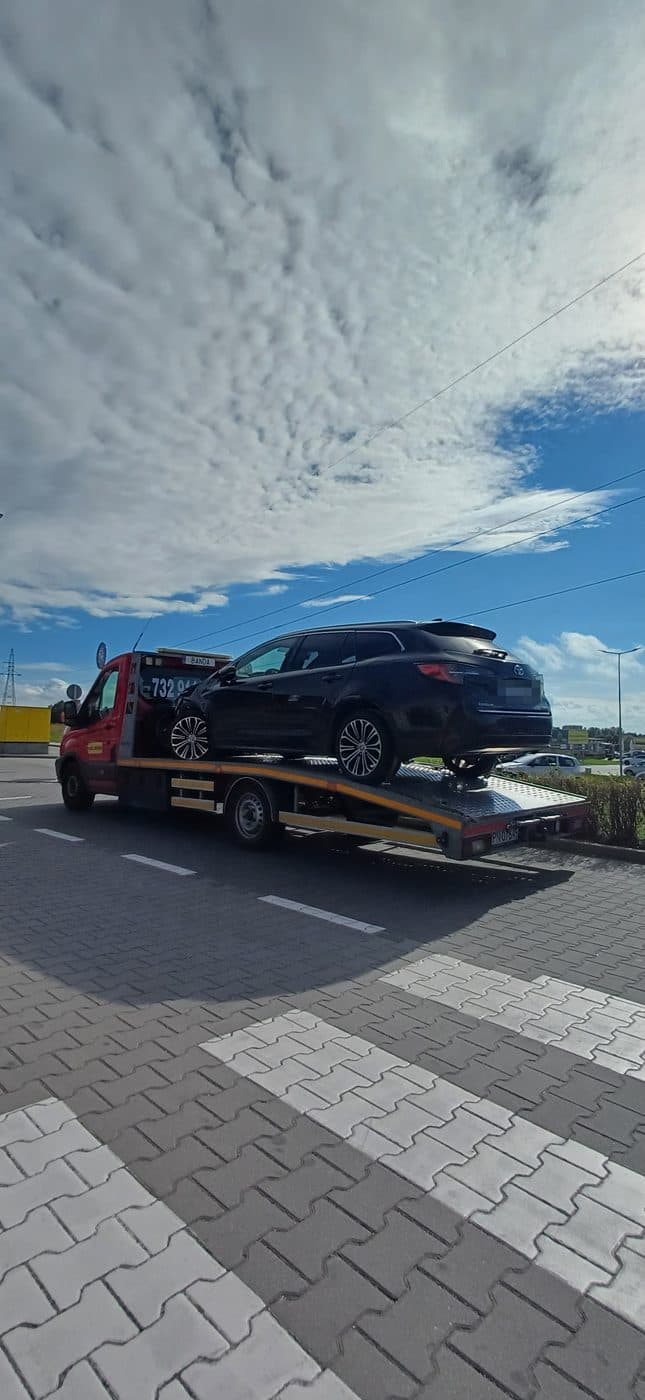 Toyota Corolla na lawecie